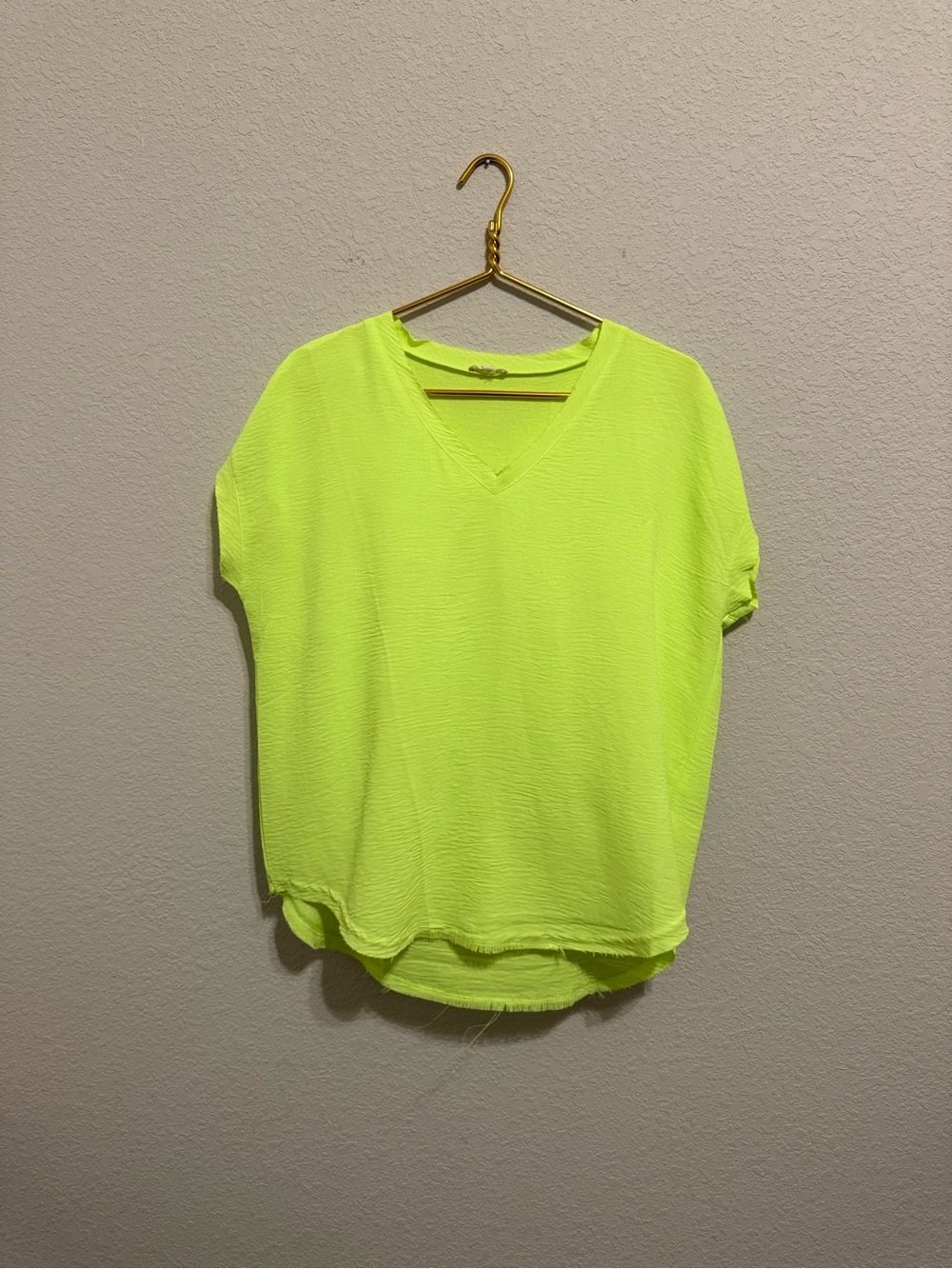 JODIFL Neon Yellow V-Neck Short Sleeve Top